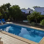 Casa Indiana - Lh110 By Now Ltd Willa *